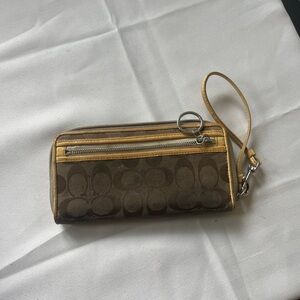 Coach signature jacquard zip up wallet